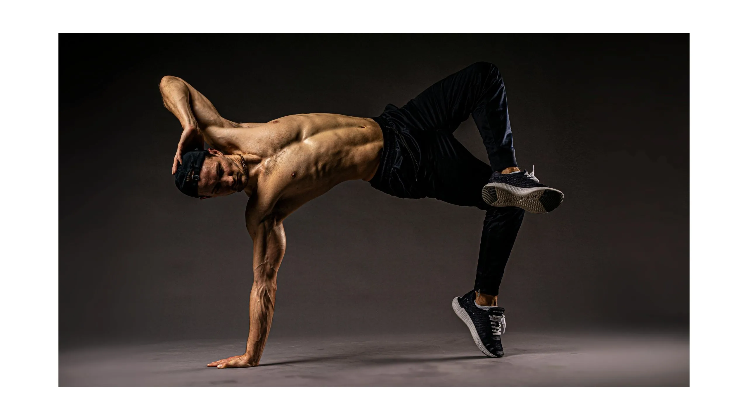 Image for The Hidden Key to Longevity: Build Muscle to Extend Your Life and Boost Health Now!