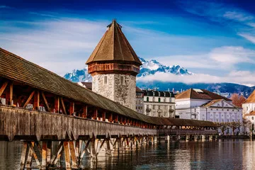 Erlebe Unübertroffene Wellness und Luxus in Luzern: Dein Ultimativer Schweizer Rückzugsort image